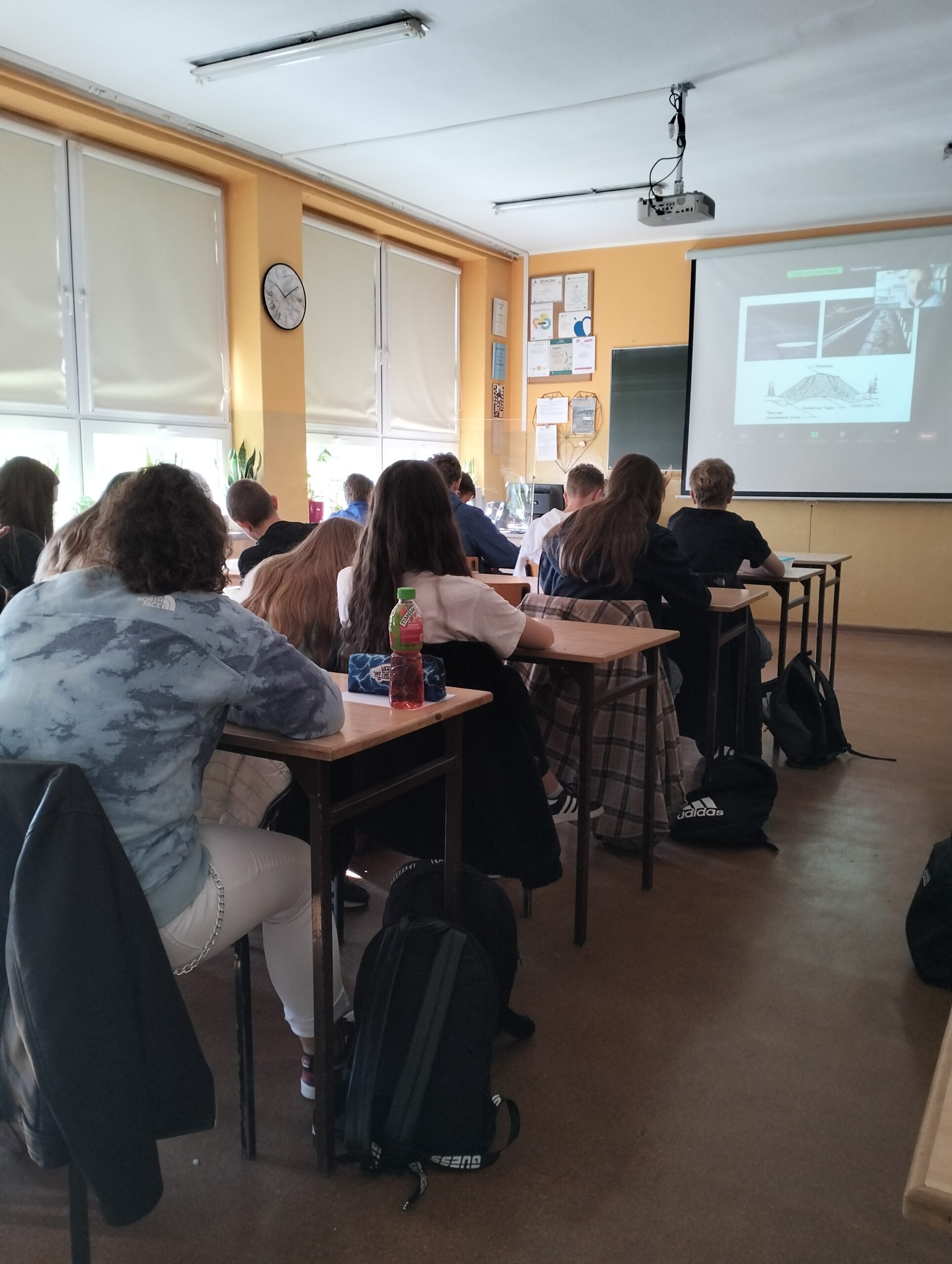 „Geograficzne Spotkania na Krakowskim”- Wykłady otwarte dla młodzieży na Wydziale Geografii i Studiów Regionalnych Uniwersytetu Warszawskiego