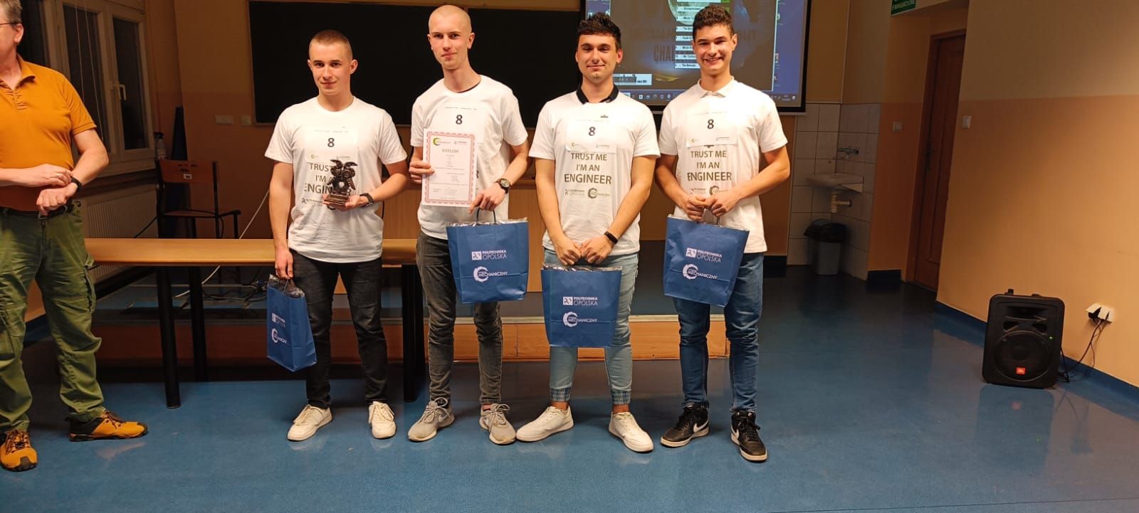 „MetaLove” zwycięzcą ” Mechniaczny by night” na Politechnice Opolskiej!