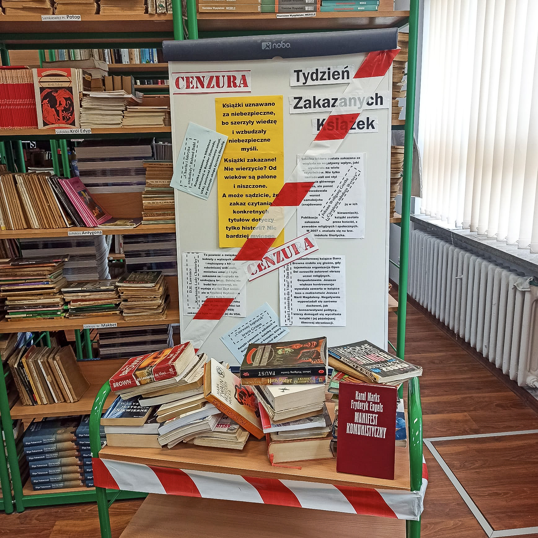 Antyreklama czytania – Tydzień zakazanych książek w bibliotece