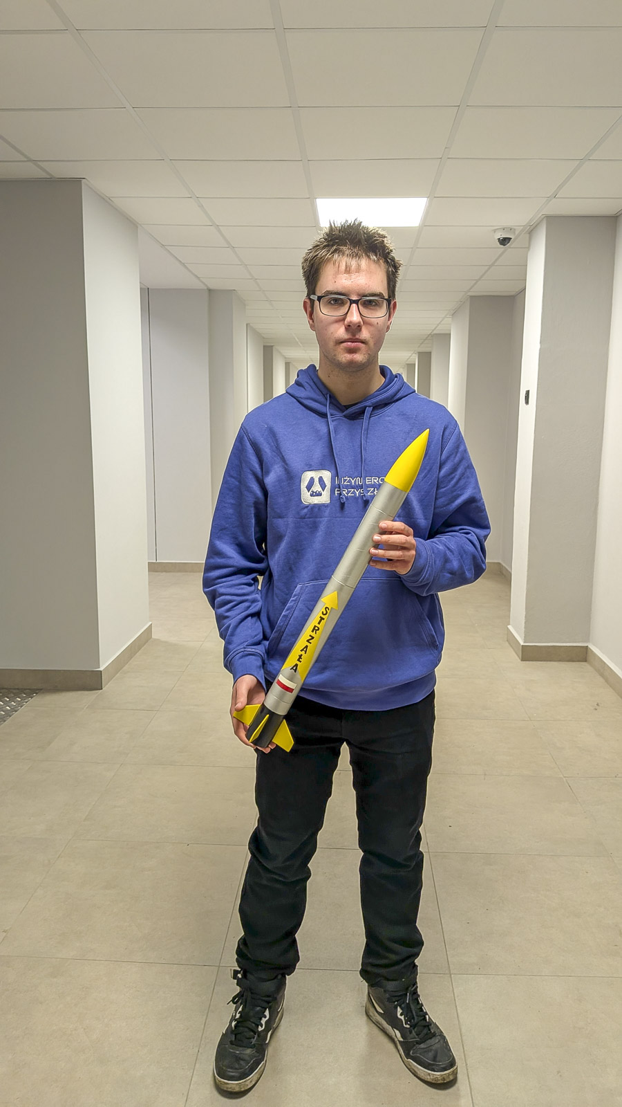 Co łączy mechatronikę z …rakietami?