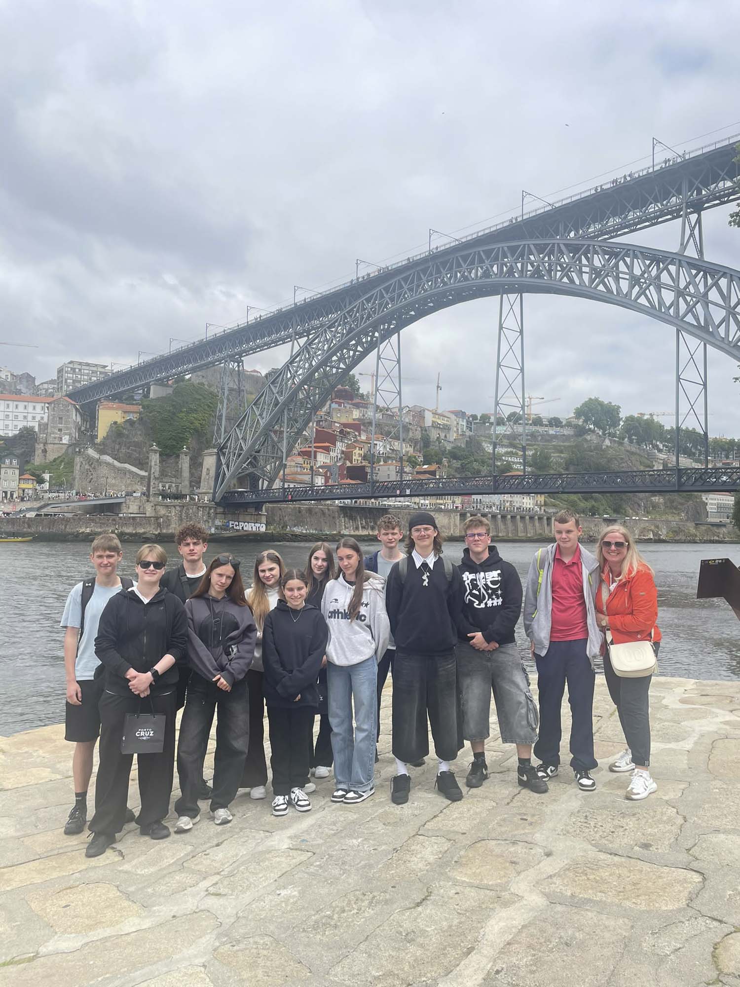 Erasmus+ łączy ludzi i tworzy wyjątkowe wspomnienia – zagraniczne praktyki zawodowe uczniów CKZiU w Portugalii w ramach programu Erasmus+